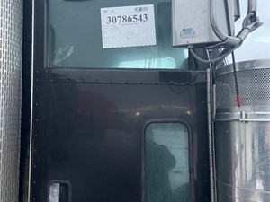 Used 2006 Peterbilt 379 Door (Stock #121021-5)) Part Image