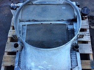 Used 2007 Ford F-750 Radiator (Stock #101516-13)) Part Image
