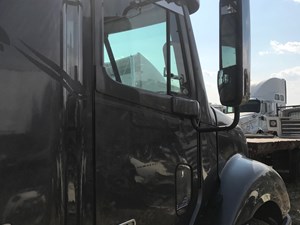 Used 2007 Freightliner Columbia 120 Door (Stock #82917-29)) Part Image