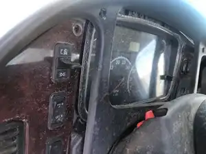 Used 2007 Freightliner M2 106 Instrument Cluster (Stock #62222-2)) Part Image