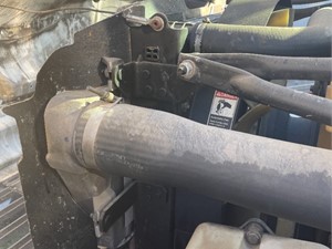 Used 2007 Freightliner M2 106 Radiator (Stock #60521-13)) Part Image
