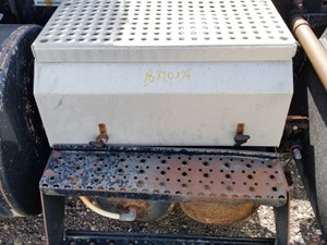 Used 2007 International 8600 Tool Box (Stock #91217-5)) Part Image