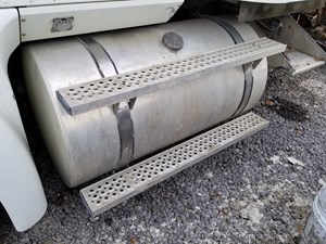 Used 2007 International 9200I Fuel Tank Step (Stock #32018-17)) Part Image