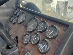 Used 2007 Peterbilt 320 Instrument Cluster (Stock #90719-3)) Part Image