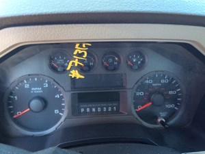Used 2008 Ford F-450 Instrument Cluster (Stock #71317-4)) Part Image