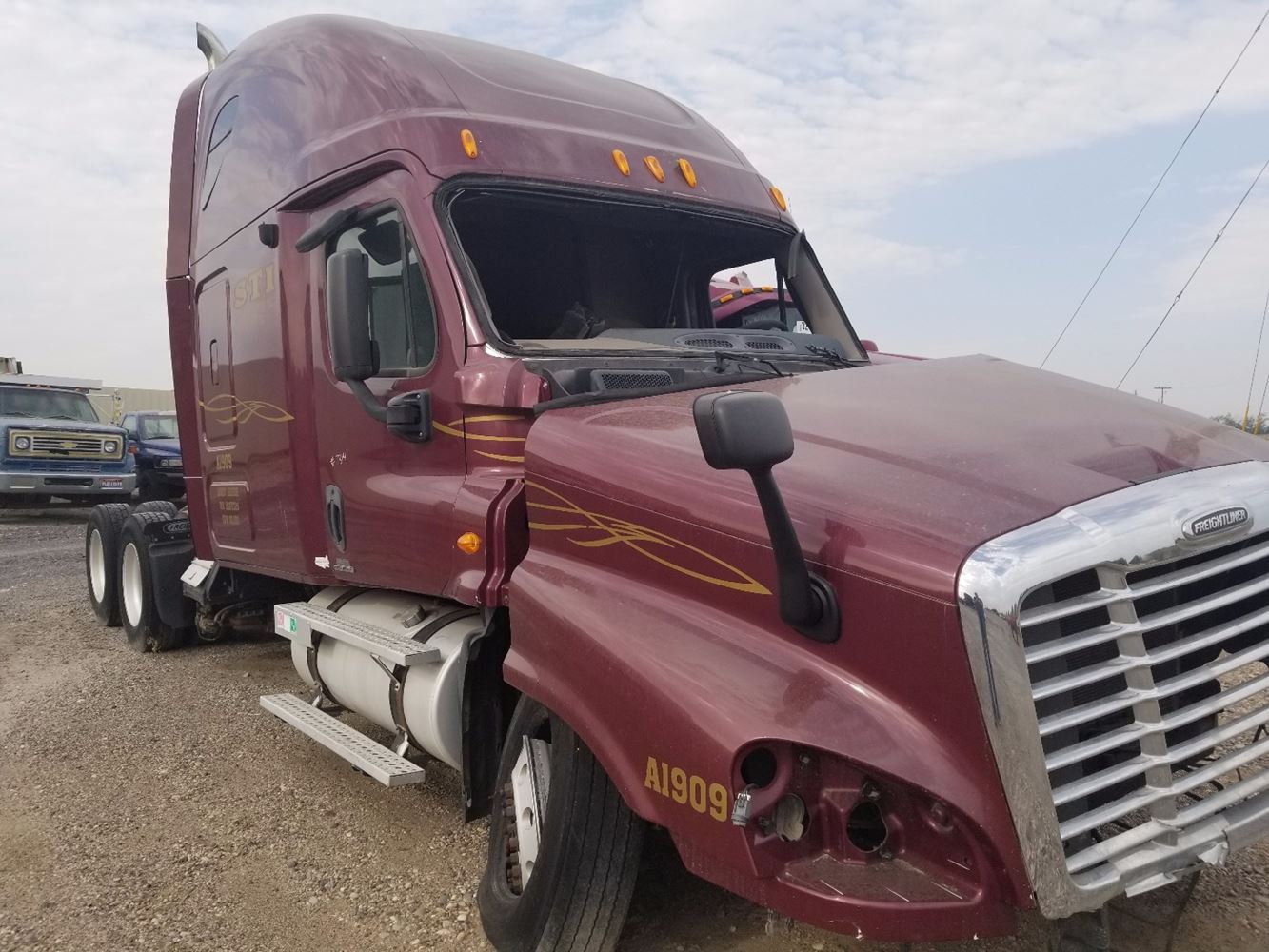 2009 Freightliner Cascadia 125 (Stock 731415) Front Axles, Complete