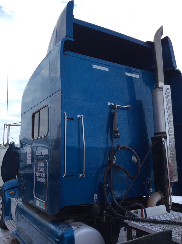 Image 3 of part Used 2009 Peterbilt 386 Sleeper