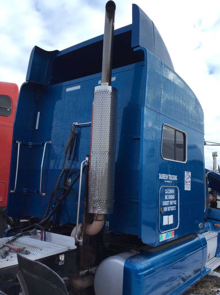 Image 4 of part Used 2009 Peterbilt 386 Sleeper