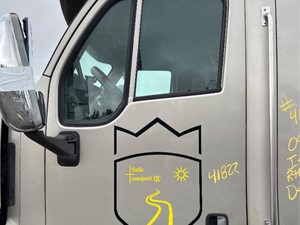 Used 2009 Peterbilt 387 Door (Stock #41822-4)) Part Image