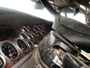 Used 2009 Peterbilt 387 Instrument Cluster (Stock #41322-6)) Part Image