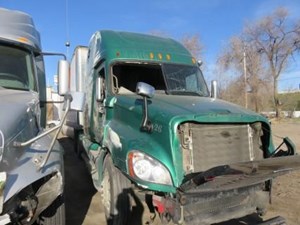 Used 2010 Freightliner Cascadia 125 Radiator (Stock #32017-20)) Part Image