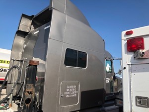 Used 2010 Peterbilt 386 Sleeper Fairing (Stock #61418-2)) Part Image