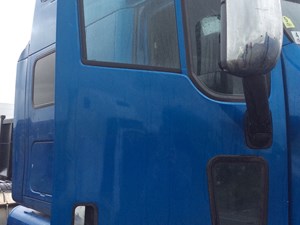 Used 2010 Peterbilt 387 Door (Stock #52816-17)) Part Image