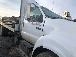 Used 2011 Ford F-750 Door (Stock #31520-7)) Part Image