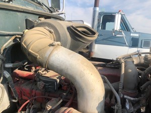 Used 2011 Peterbilt 384 Air Cleaner (Stock #90620-3)) Part Image