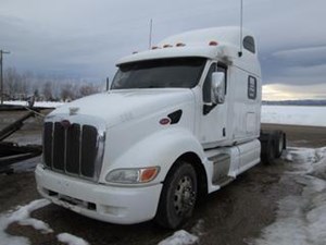Used 2011 Peterbilt 387 Sun Visor (Stock #40117-4)) Part Image