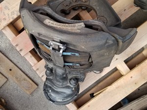 Used 2012 Eaton DSP40 Brake Caliper (Stock #112117-31)) Part Image