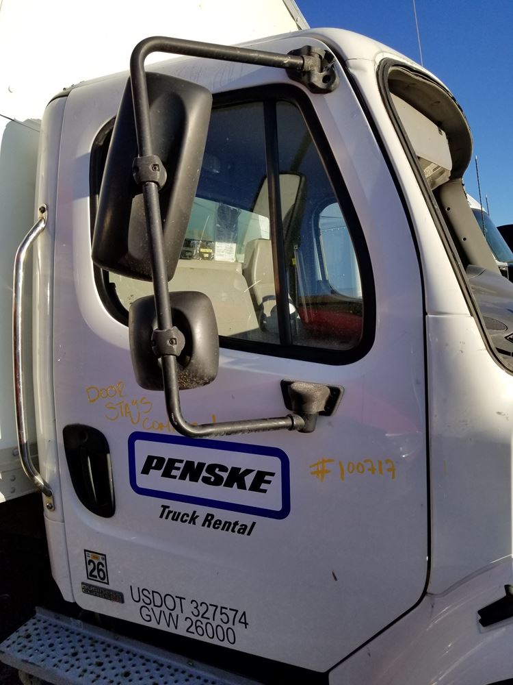 Used 2012 Freightliner M2 106 Side View Mirror
