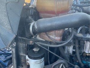 Used 2012 International DuraStar 4400 Radiator (Stock #42221-13)) Part Image