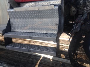 Used 2012 Kenworth T370 Battery Box (Stock #81417-2)) Part Image