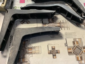 Used 2012 PROSTAR Bracket (Stock #P-827)) Part Image