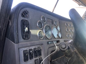 Used 2012 Peterbilt 384 Instrument Cluster (Stock #40222-3)) Part Image