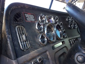 Used 2012 Peterbilt 386 Instrument Cluster (Stock #60317-2)) Part Image