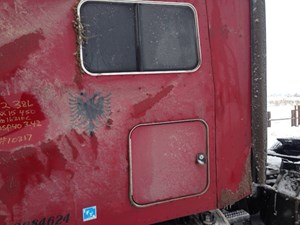 Used 2012 Peterbilt 386 Sleeper Part (Stock #10317-9)) Part Image