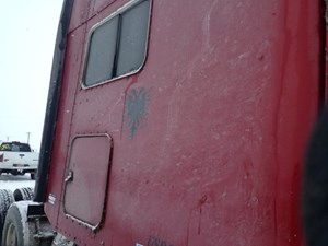 Used 2012 Peterbilt 386 Sleeper Part (Stock #10317-8)) Part Image