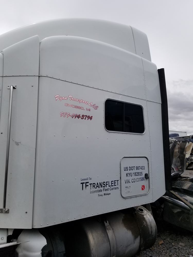 Image 3 of part Used 2012 Peterbilt 386 Sleeper