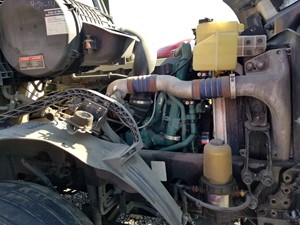 Used 2012 Volvo D13 Engine Assy (Stock #71218-20)) Part Image