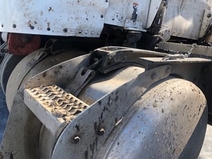 Used 2013 Peterbilt 389 Fuel Tank (Stock #22220-11)) Part Image