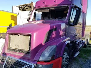 Used 2013 Volvo VNL Front Axle, Complete (Stock #50418-27)) Part Image