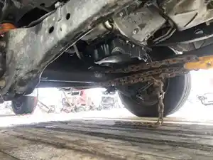 Used 2014 Ford F-450 Front Axle, Complete Image