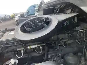 Used 2014 Freightliner Cascadia 125 Air Cleaner (Stock #41023-15)) Part Image