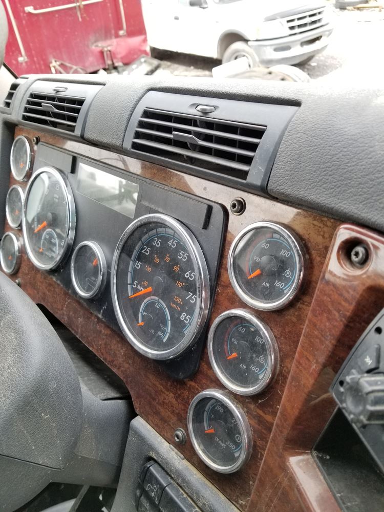 2014 freightliner cascadia instrument cluster Clearance