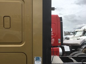 Used 2014 Freightliner Cascadia 125 Sleeper Fairing (Stock #52017-5)) Part Image