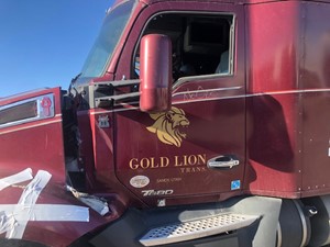 Used 2014 Kenworth T680 Door (Stock #52222-6)) Part Image