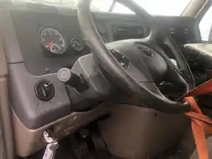 Used 2015 Freightliner Cascadia 125 Steering Column (Stock #60423-8)) Part Image