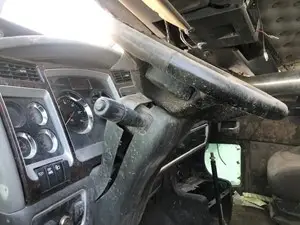 Used 2015 Kenworth T800 Steering Column (Stock #92422-4)) Part Image