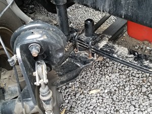 Used 2016 Freightliner Cascadia 125 Front Axle, Complete (Stock #112317-15)) Part Image