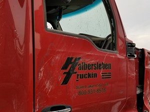 Used 2016 Kenworth T680 Door (Stock #11518-20)) Part Image