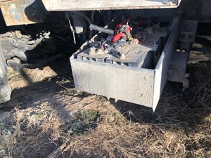 Used 2016 Peterbilt 320 Battery Box (Stock #110819-3)) Part Image
