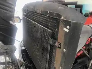 Used 2016 Peterbilt 579 Radiator (Stock #31023-19)) Part Image