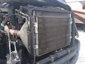 Used 2017 Freightliner Cascadia 125 Radiator (Stock #10619-14)) Part Image