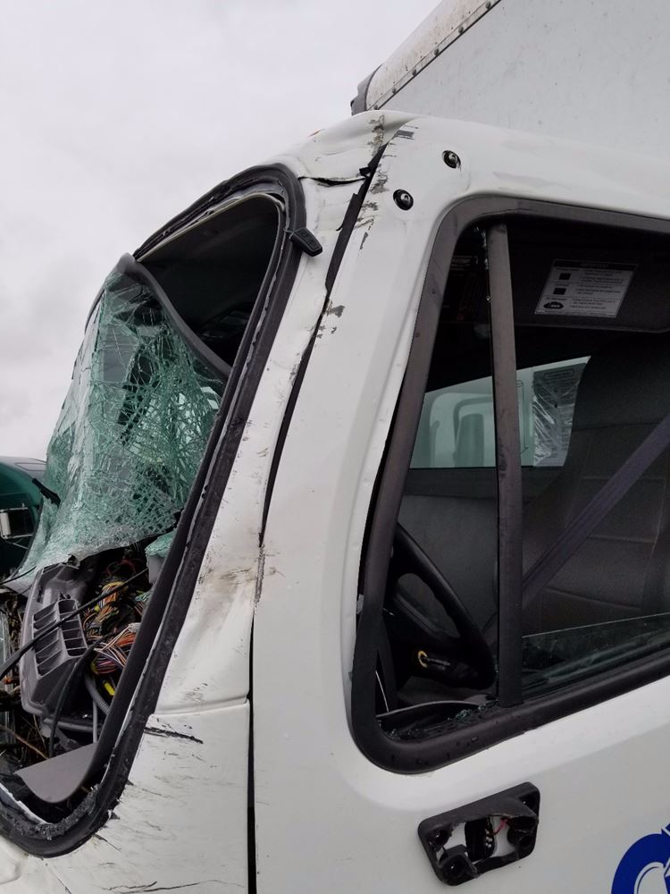 Image 2 of part Used 2017 Freightliner M2 106 Door