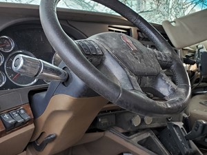 Used 2017 Kenworth T680 Steering Column (Stock #92819-2)) Part Image