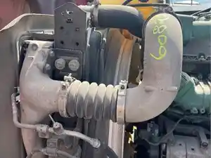 Used 2017 Volvo VNL Radiator (Stock #60823-13)) Part Image