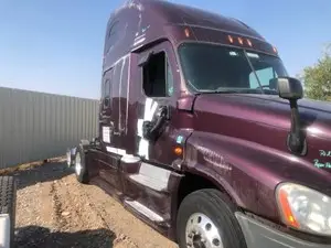 Used 2018 Freightliner Cascadia 125 Cab (Stock #90322-4)) Part Image