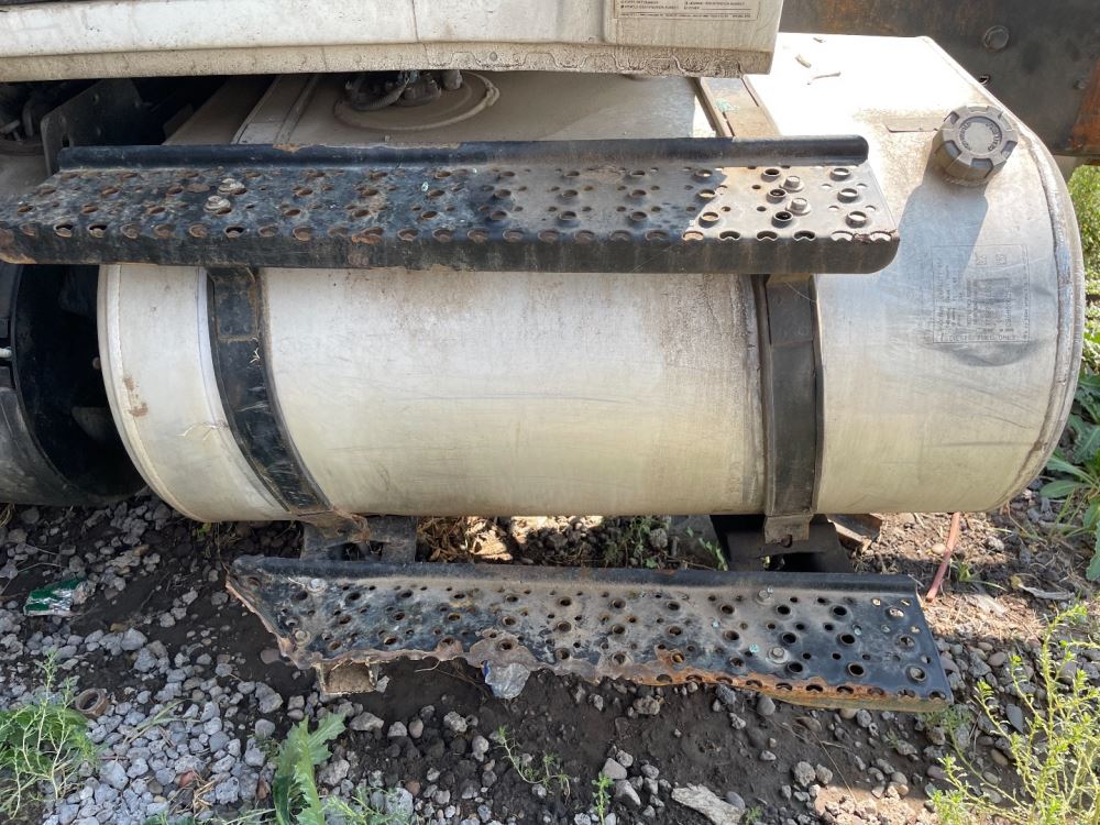 Used 2018 International DuraStar 4300 Fuel Tank